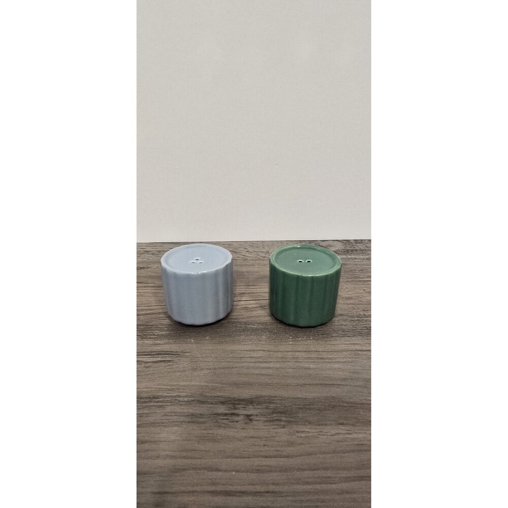 Room Essentials Salt & Pepper Set Ceramic Green And Blue